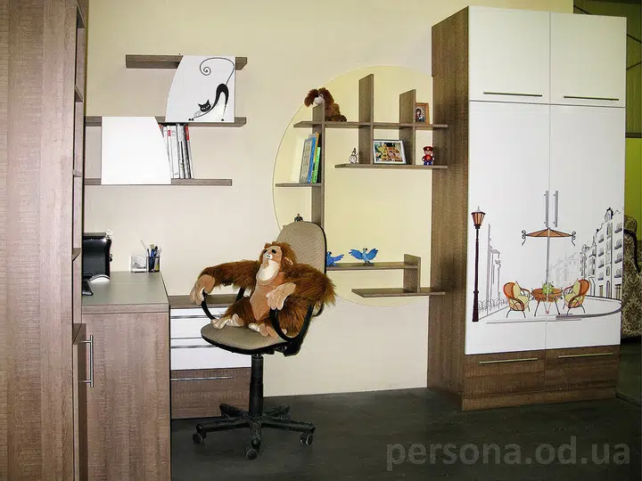 “Black cat” kids’ room