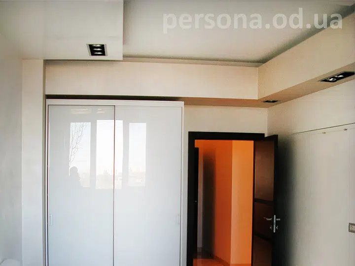 White bedroom furniture