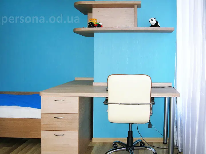 Built-in furniture for a kids’ room