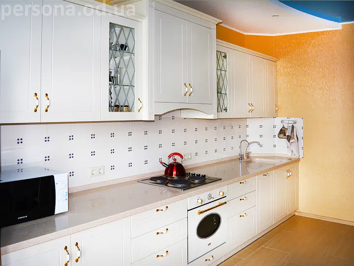 Classic white kitchen
