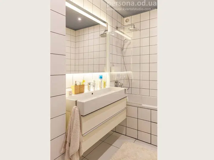 Bathroom vanity unit