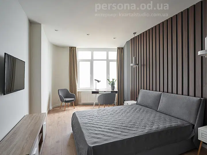 Wardrobe and panels in a dark bedroom