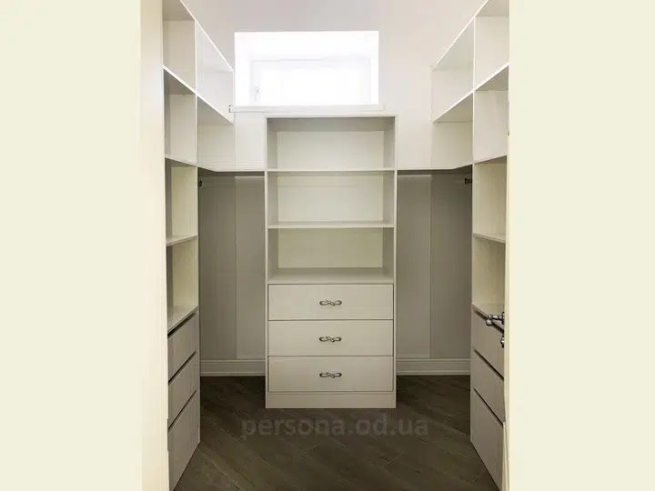Furniture for a walk-in closet