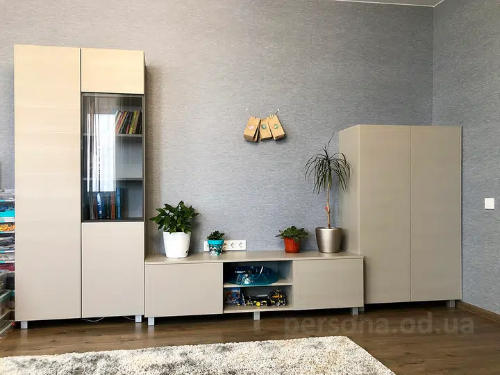Light handleless living room furniture