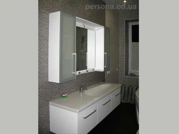 White furniture for a bathroom