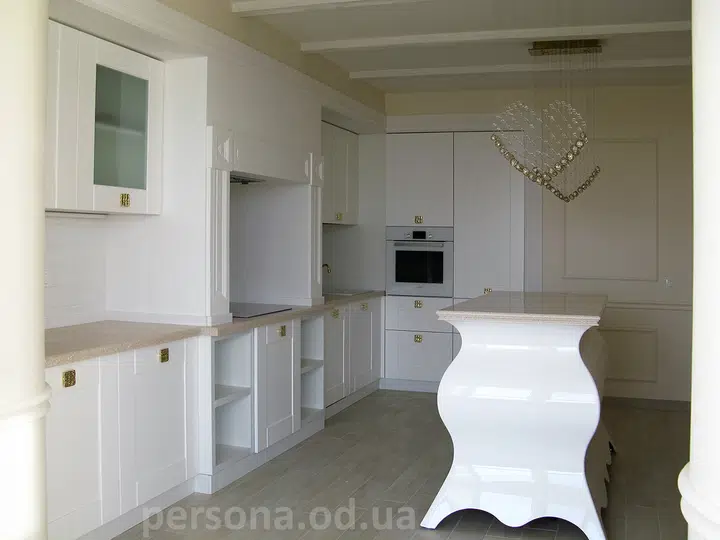Classic-style kitchen island