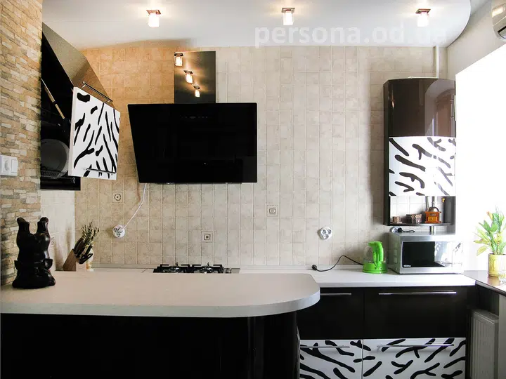 Kitchen in an animal print
