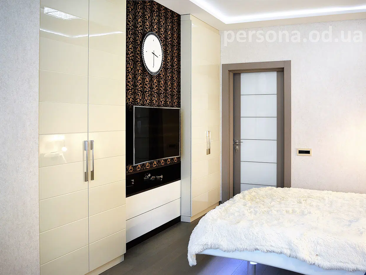 Bedroom with built-in furniture
