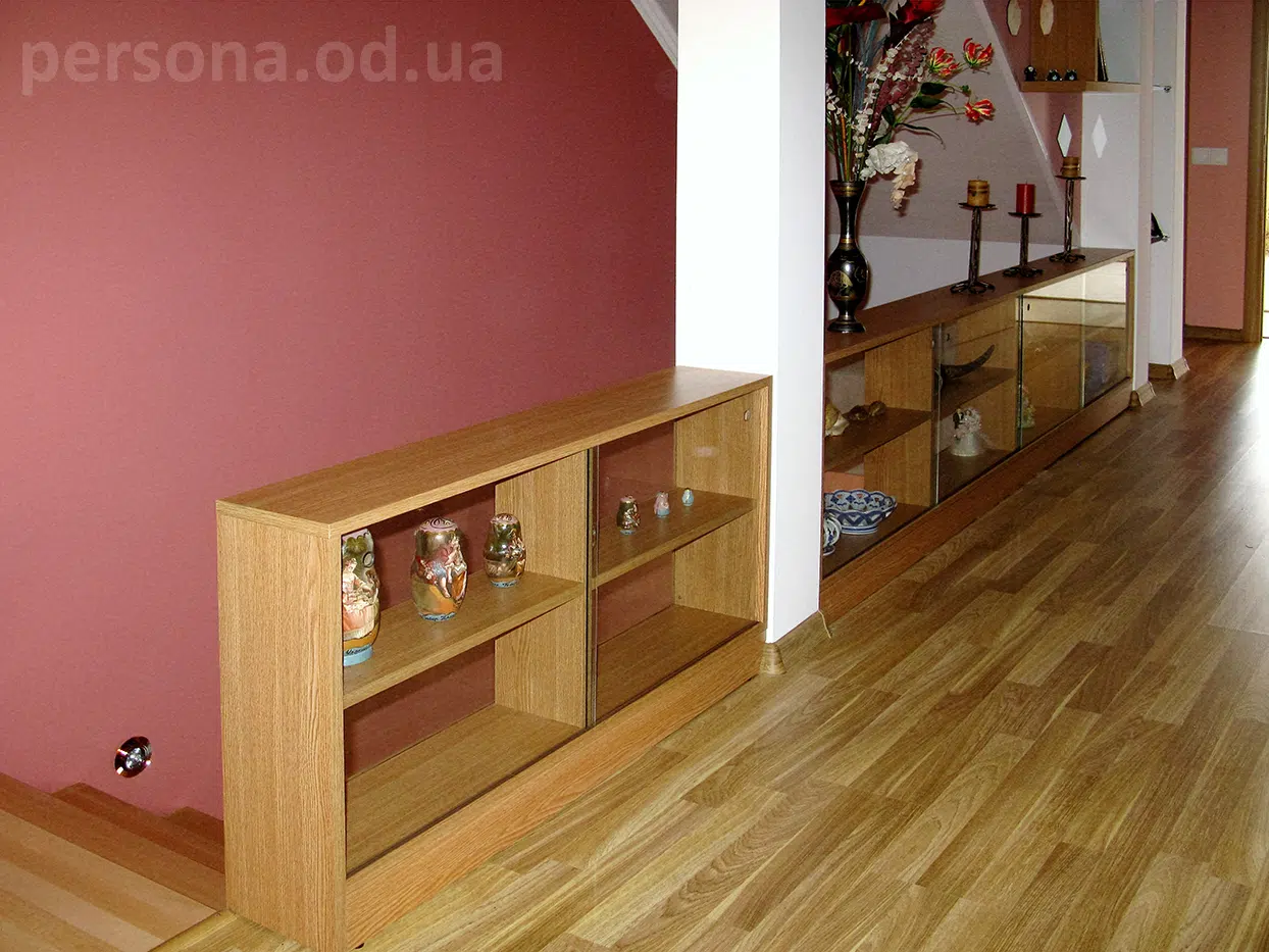 Shelving instead of a railing