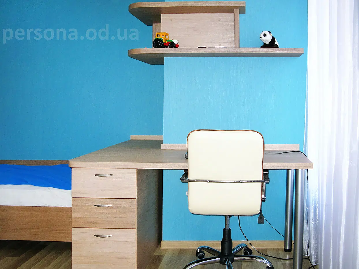 Built-in furniture for a kids’ room