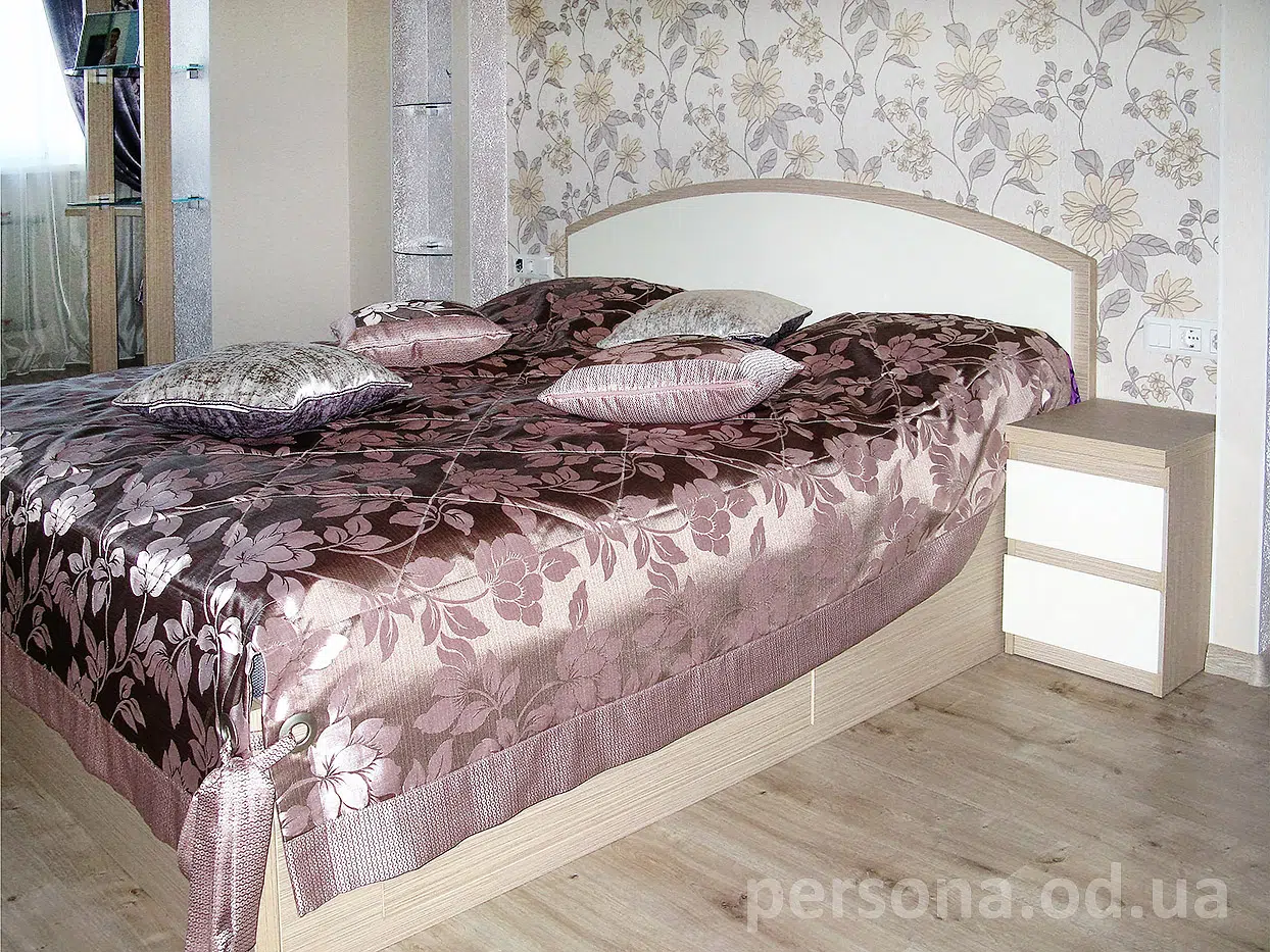 Bedroom in light tones